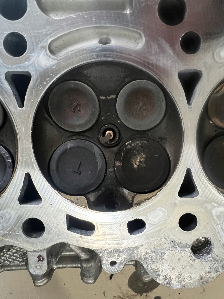 фото №13, Honda hr-v ii 1.5b l15b4 головка вали