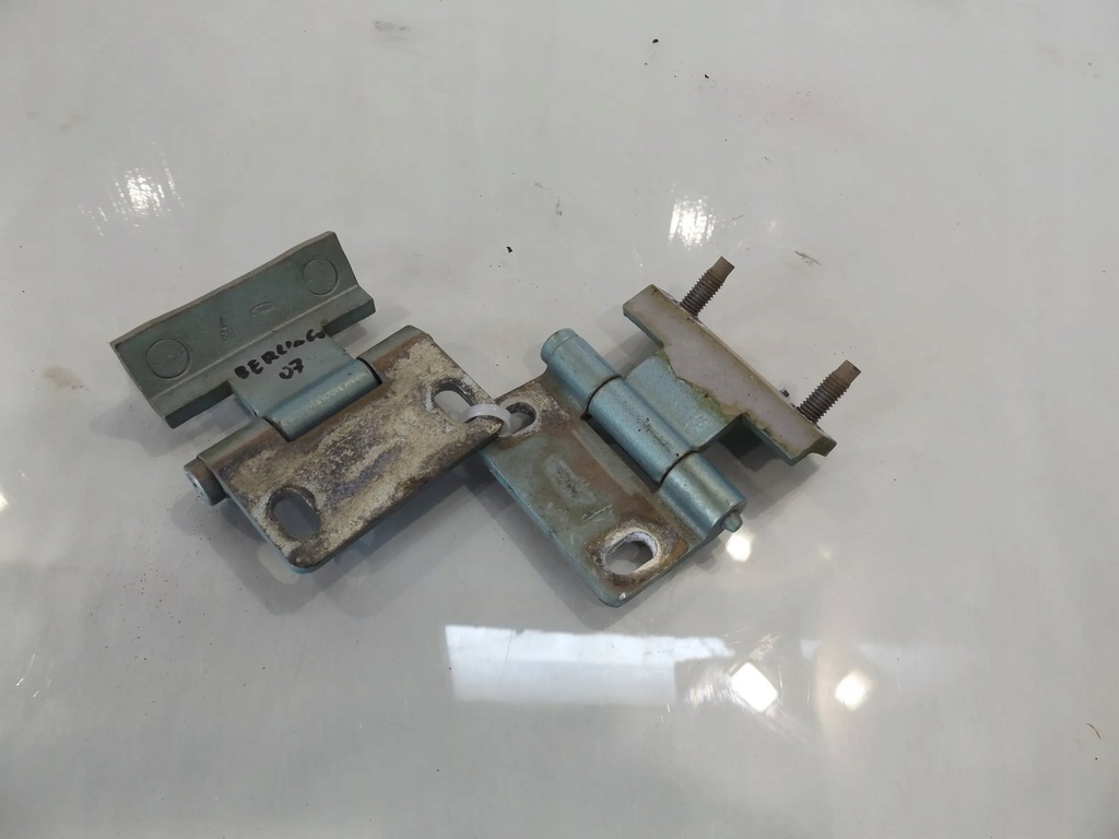 фото №1, Berlingo i lift петля кришки