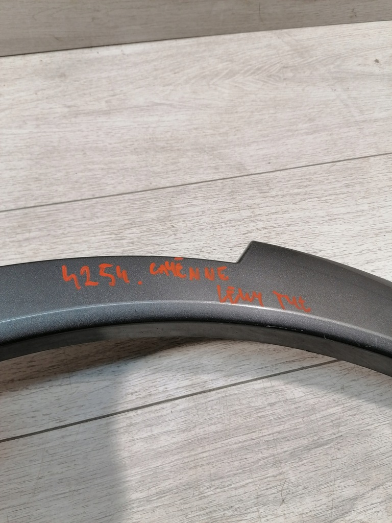 фото №13, Cayenne молдинг крила лівий перед 9y0853817