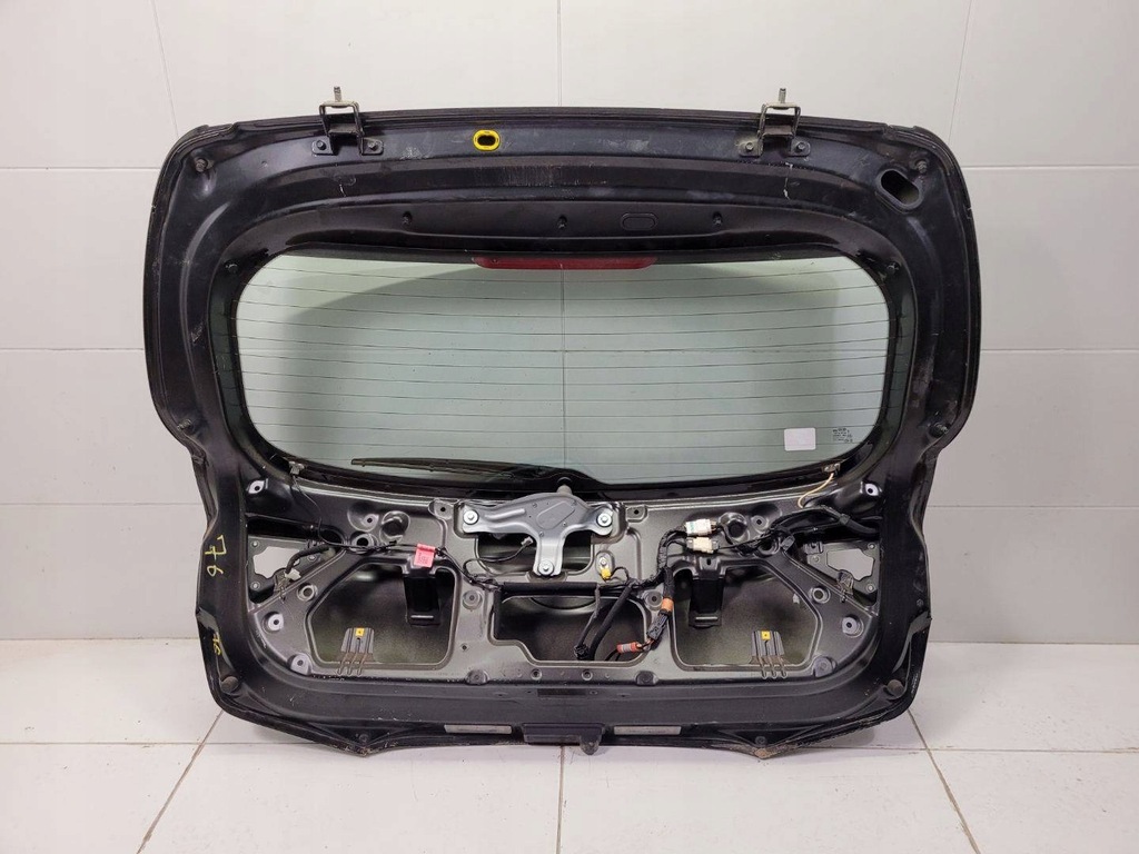 фото №12, Задня кришка багажника багажника kia stonic 2018