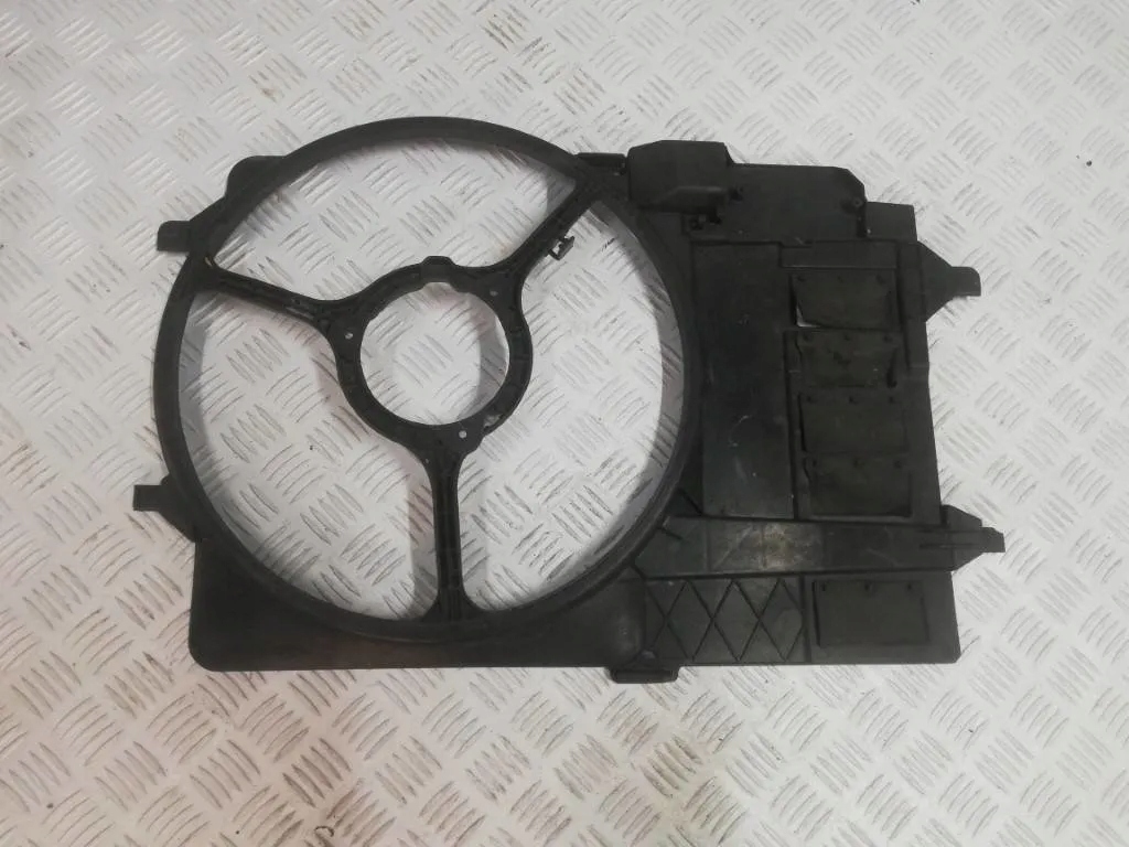 фото №1, Mm mini r50 корпус вентилятора 11819310