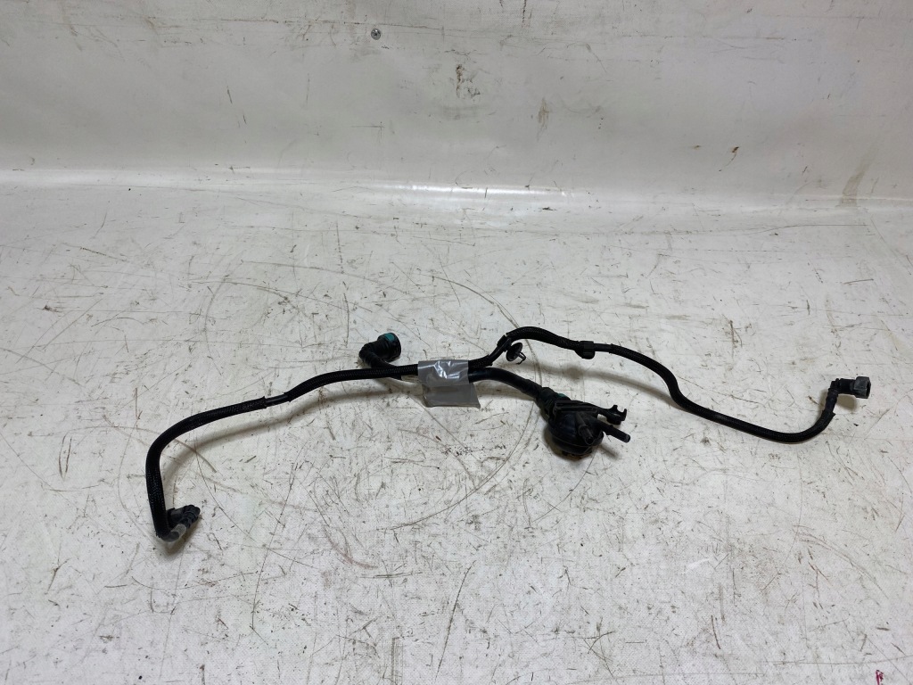 фото №1, Porsche panamera 970 клапан сливной трубка wąż 97010631201