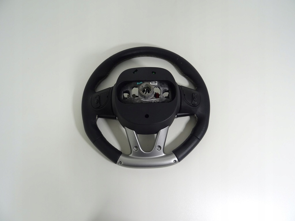 фото №9, 2015 challenger 6.4 srt 6.2 hellcat механическая коробка передач воздуховод с подогревом кожаный