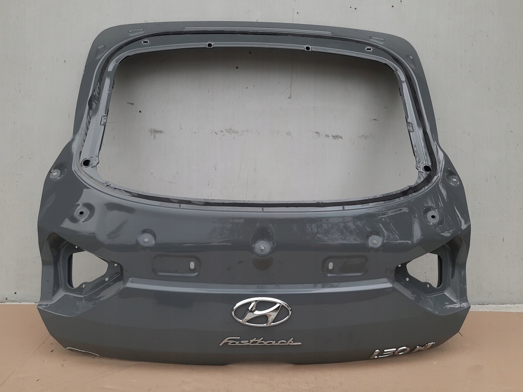 фото №1, Hyundai i30 n fastback кришка багажника задня кришка багажний