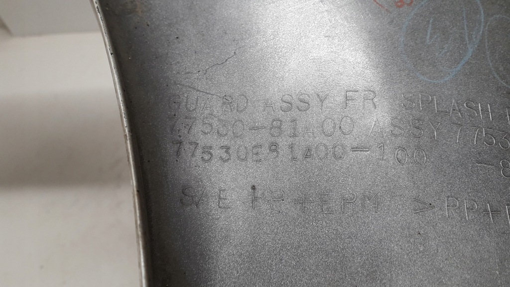 фото №8, Suzuki jimny 98- накладка крила правий перед