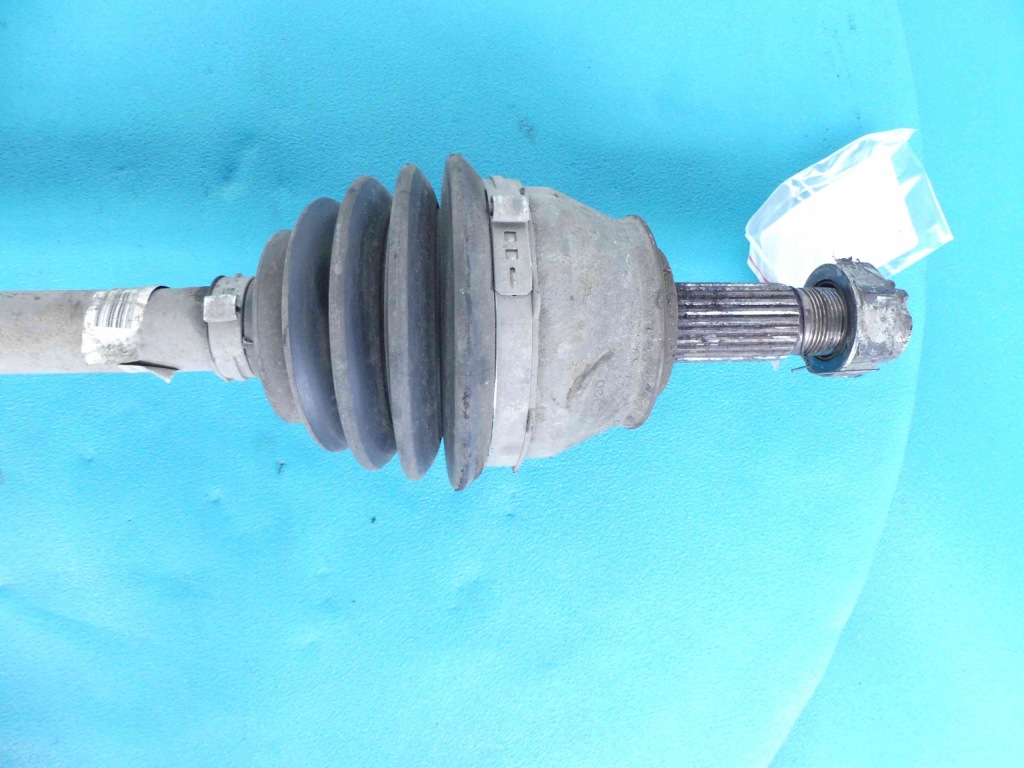 Приводной вал левая alfa mito 1.3 jtd 5b Цена