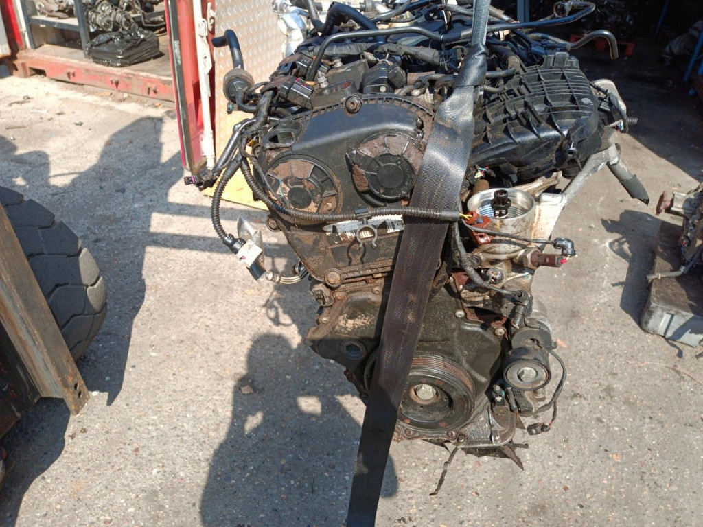 Купить Audi a4 b9 2.0 tfsi двигатель бензиновый cym повреждённая поддон