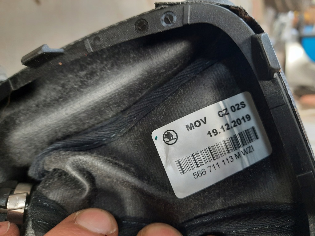 фото №9, Skoda karoq 1.0 тросы выборщик домкрат чехол