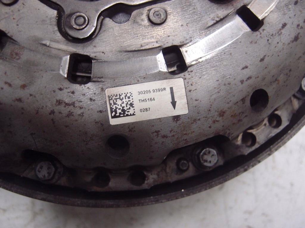 фото №6, Колесо двухмассовый kadjar 1.6 dci 302102199r