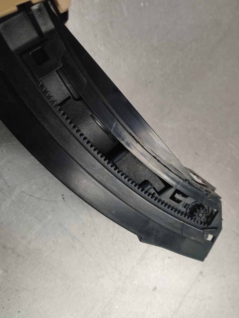 фото №6, Bmw x3 e83 кронштейн na чашки підсклянник 3418358