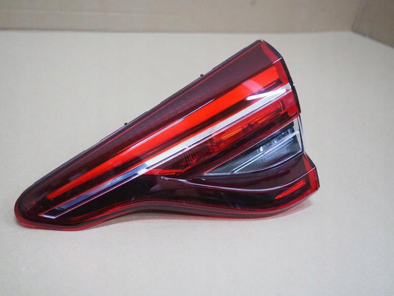 фото №3, Лампа led w крышка правый задняя renault clio v 265504450r