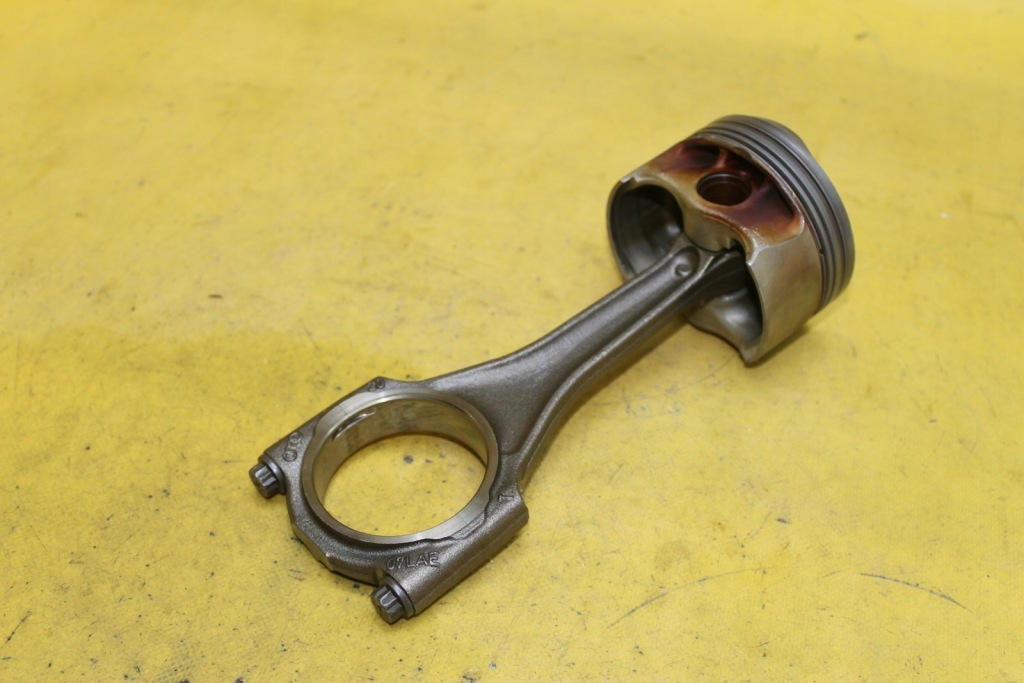 фото №1, Поршень шатун шатун s6 c6 5.2fsi 07lae bxa,