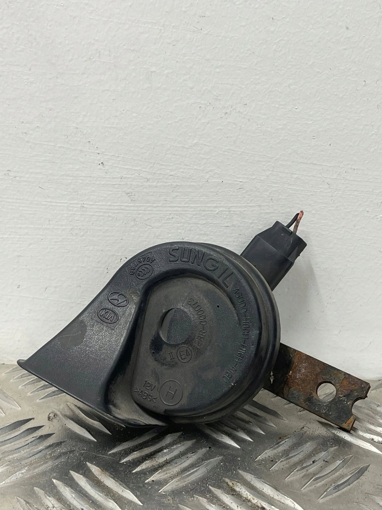 фото №1, Hyundai i30 2008 клаксон