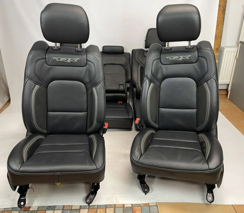 фото №12, Сиденья заднее сиденье салон кожа ram 1500 trx 21-24