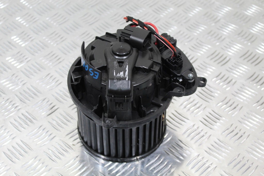 фото №1, Воздуходувка вентилятор отопителя espace v