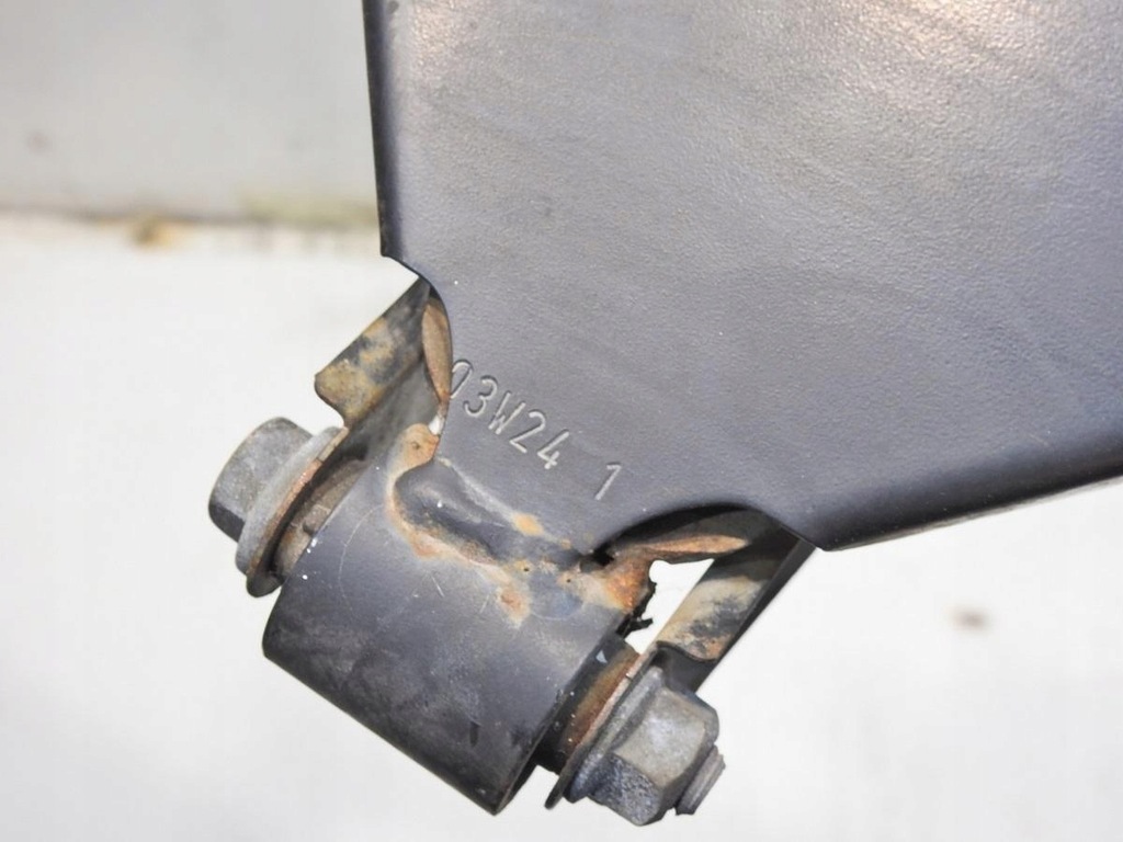 фото №8, Распорка чашка volvo v70 ii 2.5t