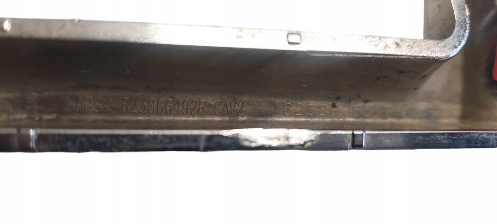 фото №8, Renault dacia duster 13-17 молдинг решітка решітка нижня права 623866492r