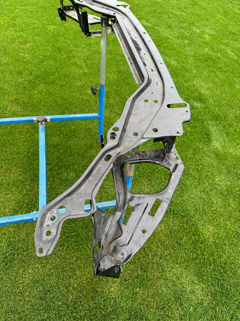 фото №11, Volvo xc60 lift 13-18 pas передний усилитель 30762259