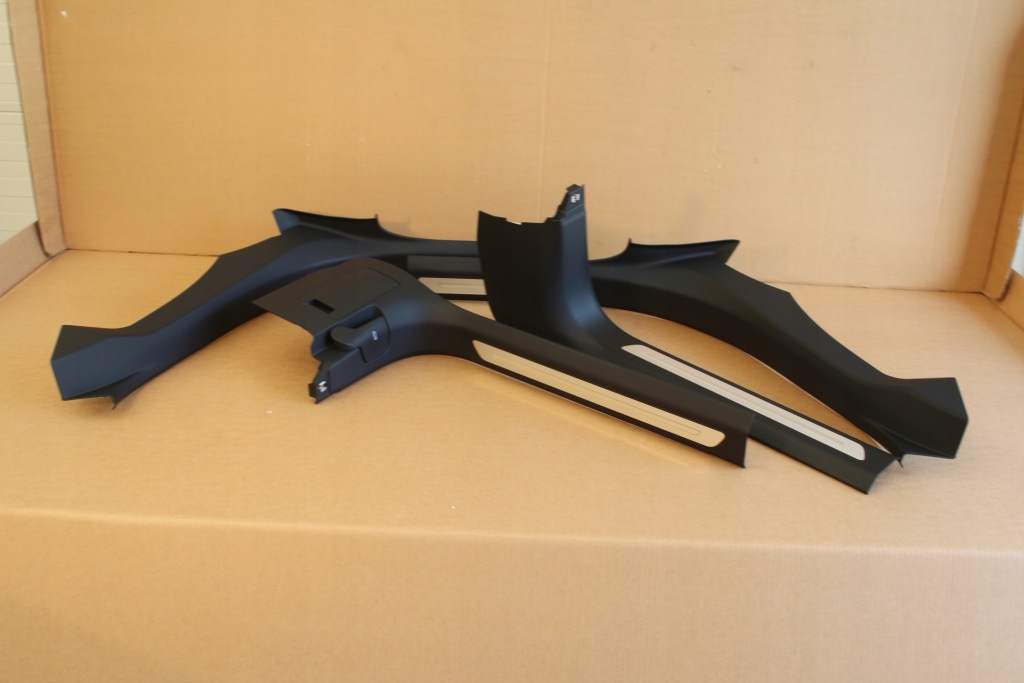 Купити Пороги комплект led audi a8 d5 4n long