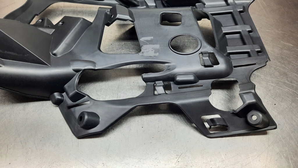 фото №7, Направляющая бампера левый перед volvo s60 ii v60 lift 13-18r новый