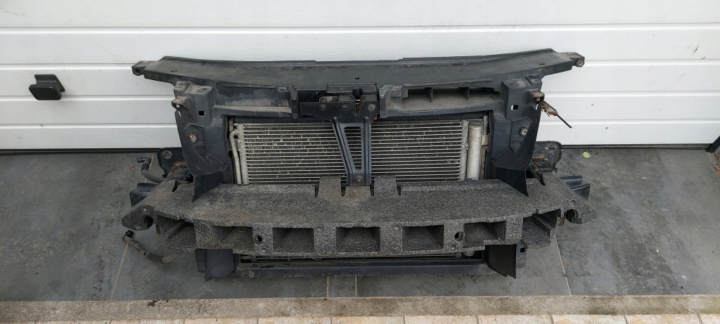 фото №1, Pas передній skoda superb 2 ii 2.0 tdi kompletny