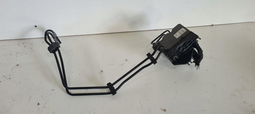 фото №1, Mercedes w156 x156 w246 w117 насос abs основание трубки 0094317012
