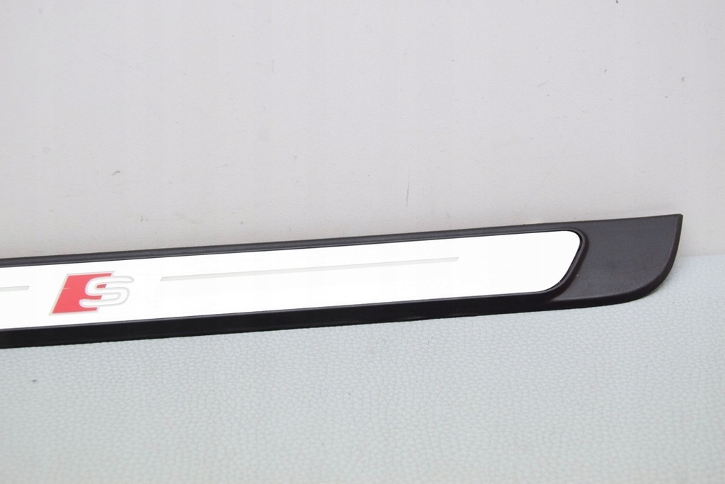 фото №11, Комплект поріг audi 8y0947417a 1.5l hybrid 2022