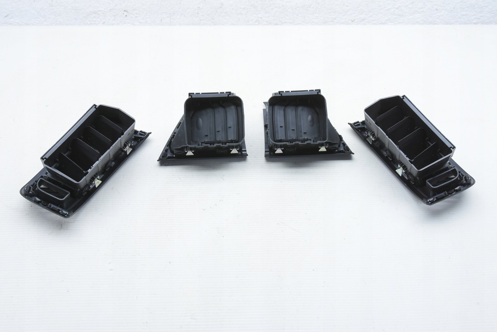 фото №7, Trafic iv iii lift 21- решётка обдув правая