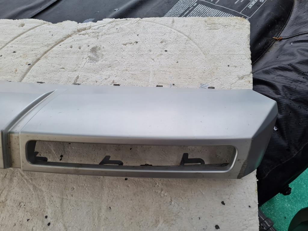 фото №9, Dół бампера skoda octavia lll scout 5e0 807 733