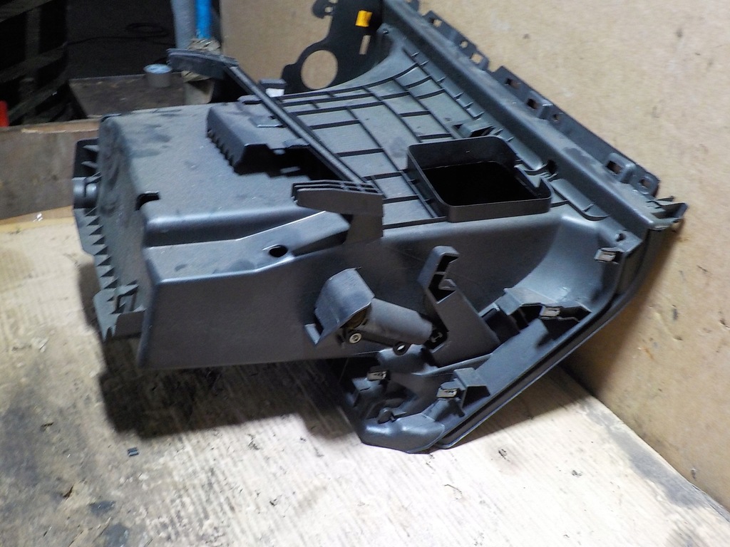 фото №6, Бардачок пасажира renault scenic iii 10r.