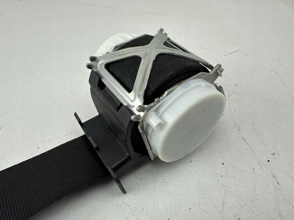 фото №6, Bmw 1 f20 f21 2015 левая сторона pas безопасности сиденье передний