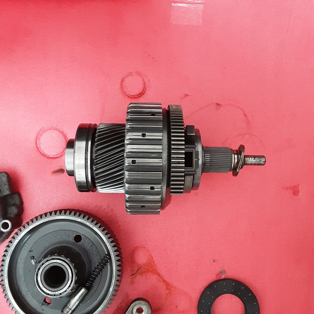 Корзина рулевое управление корпус редуктор xdrive bmw f36 atc35l 8643150-01-1124028 Цена