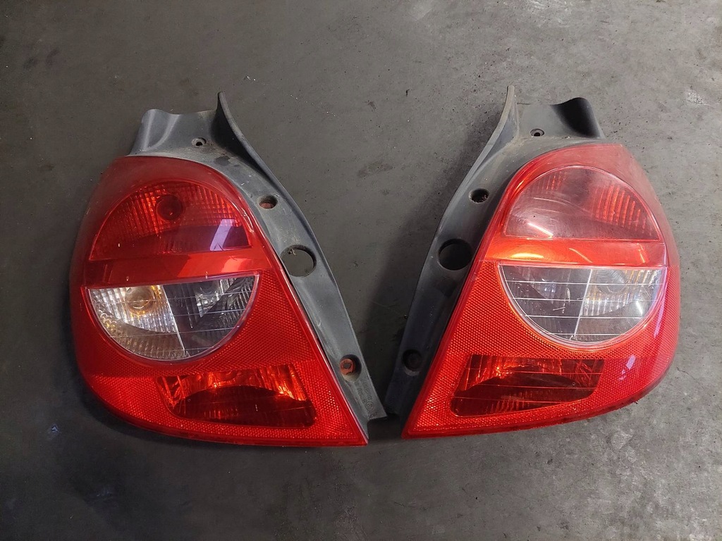 фото №11, Kompletny задня renault clio iii ov369 кришка багажника бампер лампи балка напрямні