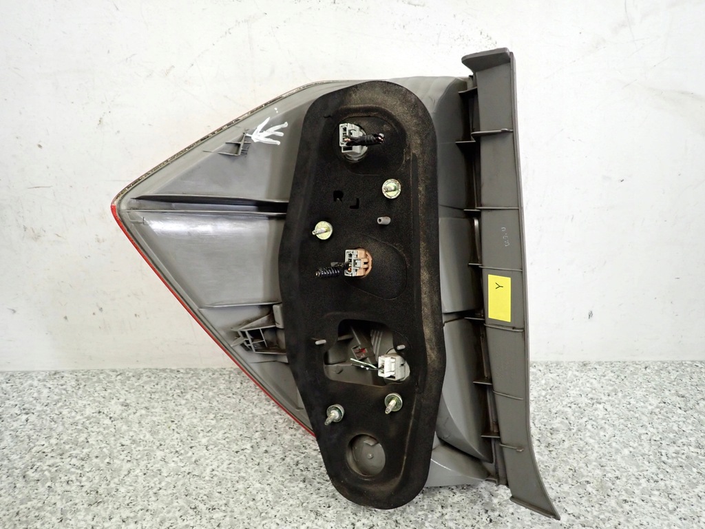 фото №7, Honda fr-v frv 04-07 лампа задняя правая