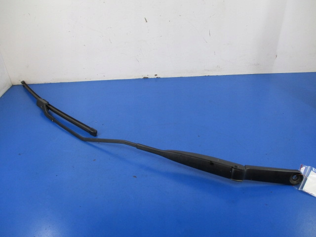 фото №1, Bravo ii щетка рычаг дворники правое оригинал