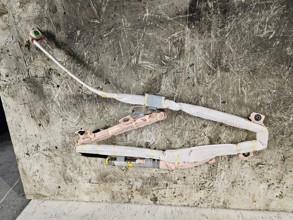 фото №1, Mazda cx3 15- шторка безопасности правая