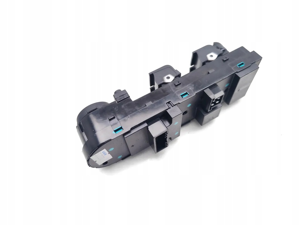 фото №11, Mg mg 3 кнопки окон 2015 хэтчбек 4/5dr 11-24 бензин 1.5