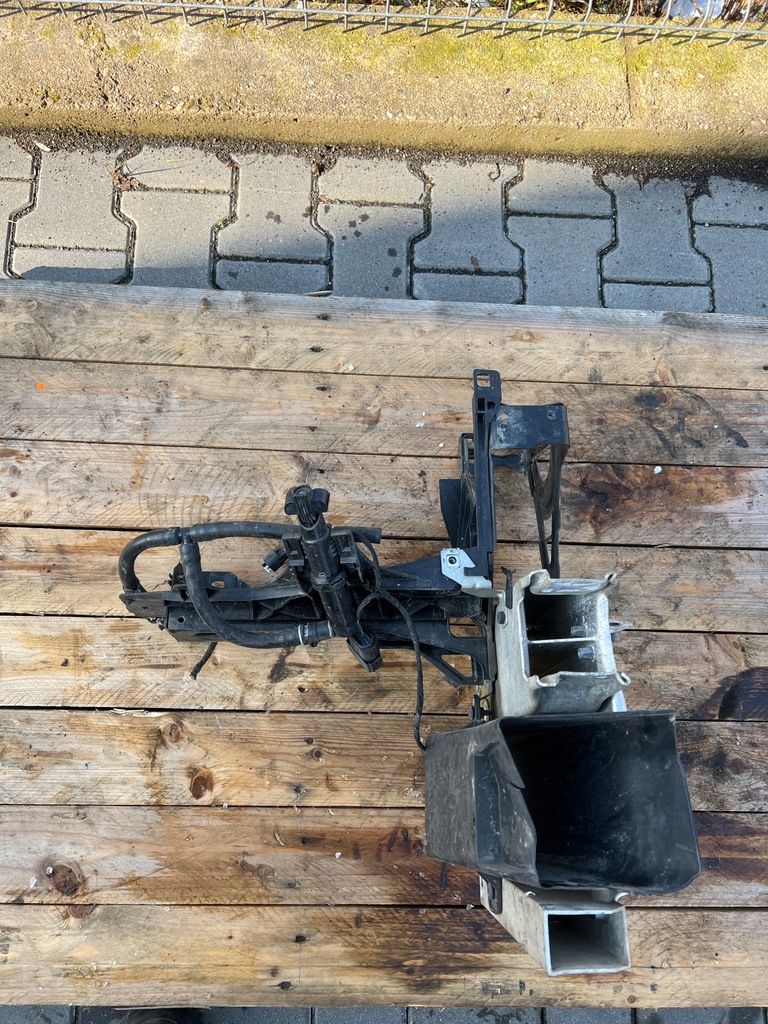 фото №1, Bmw f10 f11 зона деформации правая перед панель фары