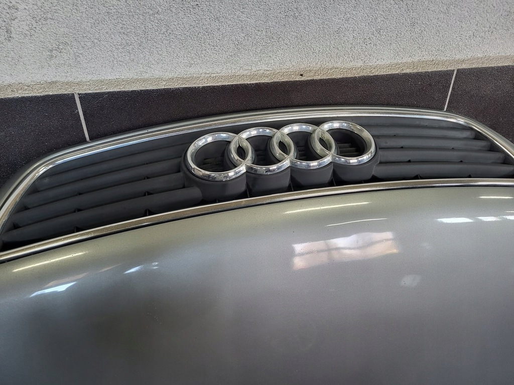 фото №8, Audi a6 c4 капот крышка двигателя ly7p