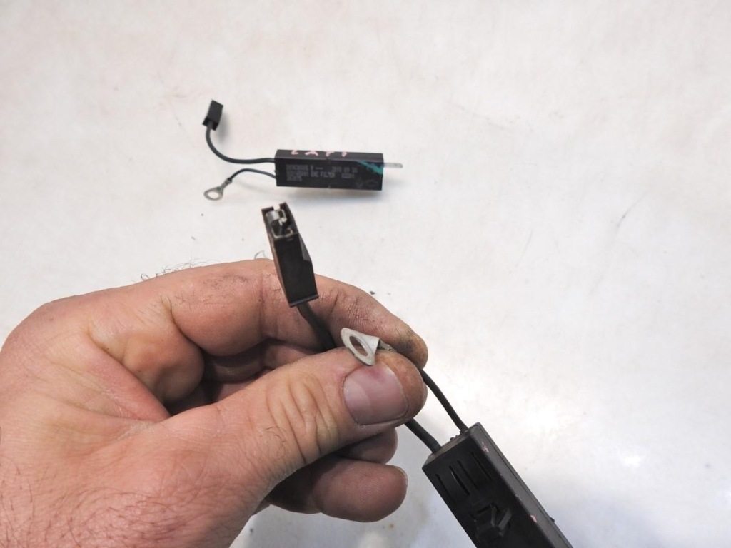 фото №3, Підсилювач антени renault latitude 283630005r