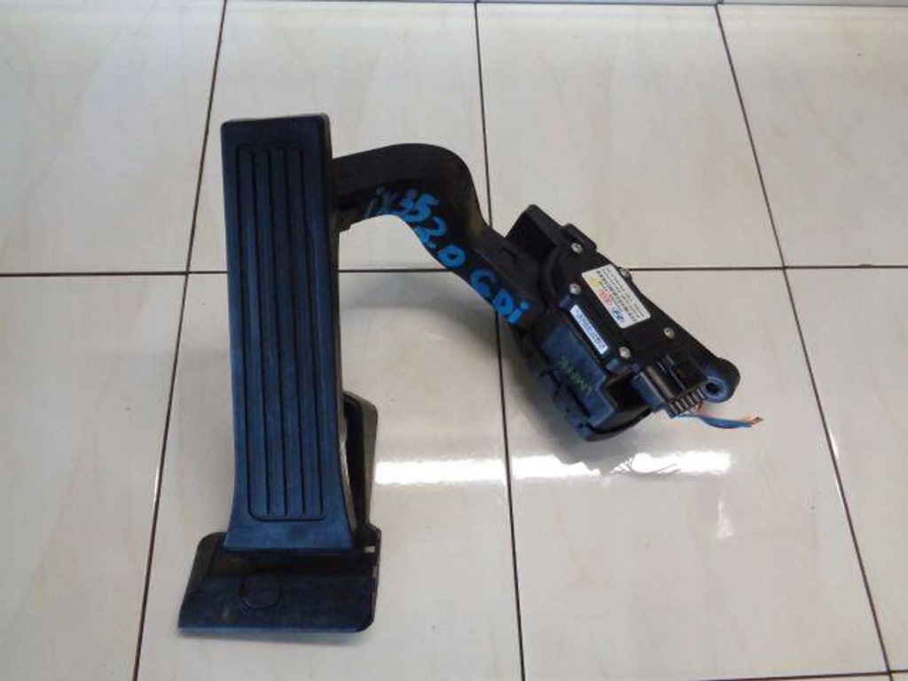 фото №1, Hyundai ix35 10 2.0 gdi педаль газу 32700-2s100
