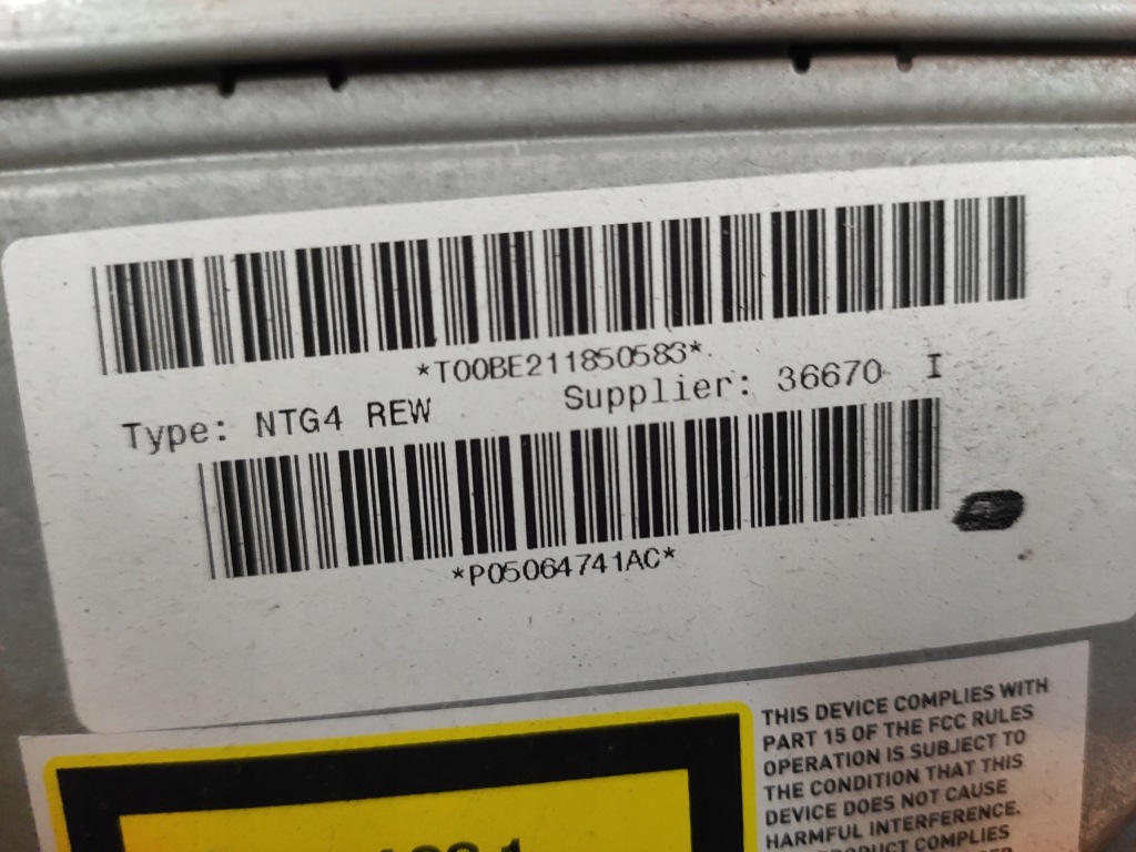 Jeep grand cherokee wk рестайлінг  радіо навігація радіопрогравач 05064741ac Доставка