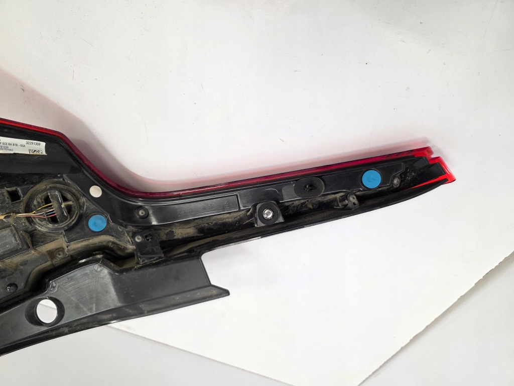 фото №6, Лампа задня задня права volvo v60 ii 32291359 18 -