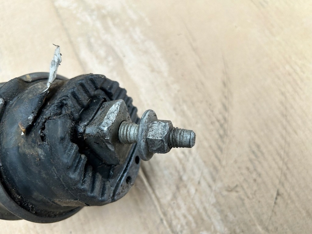 фото №5, Подушка двигателя chevrolet camaro ss 6.2 v8 09-15 92249011