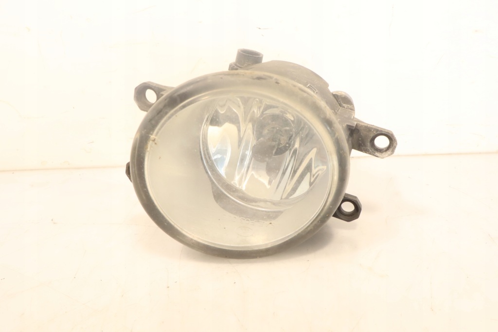 Купить Противотуманная фара правый toyota iq