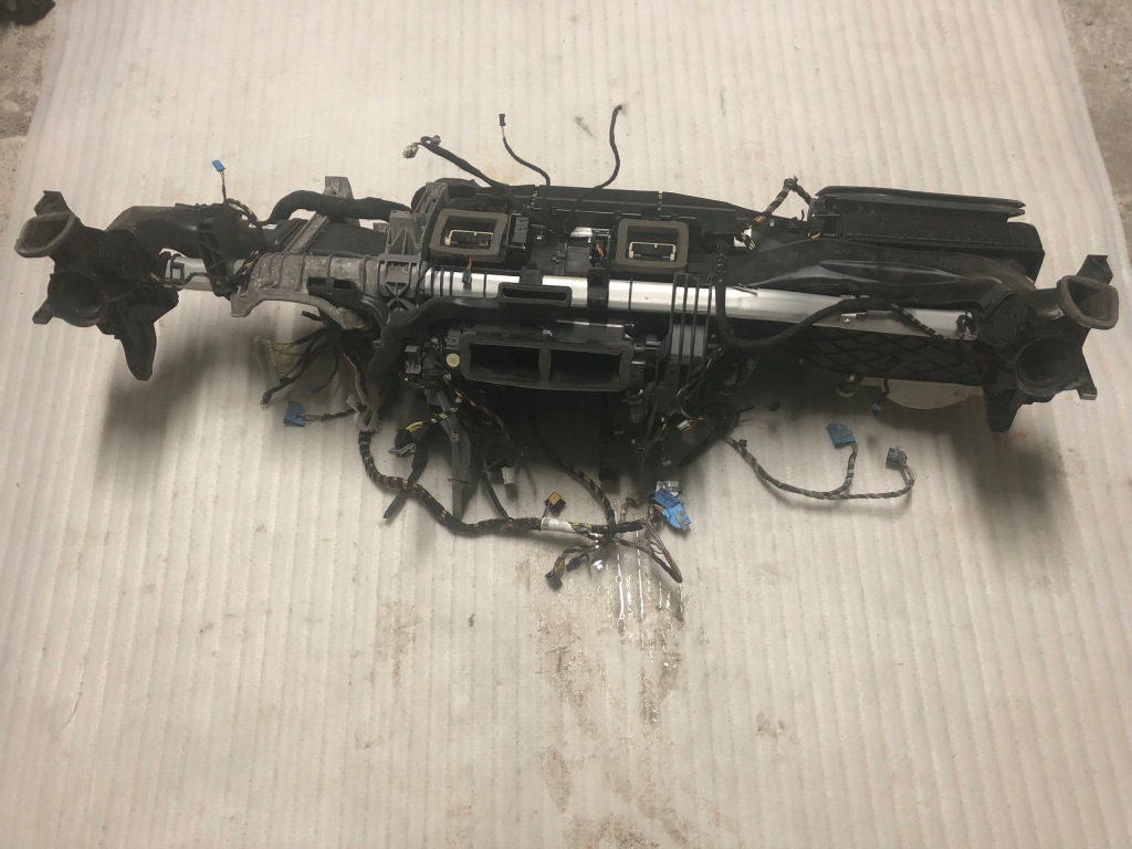 фото №1, Mercedes w222 отопитель 2228303701