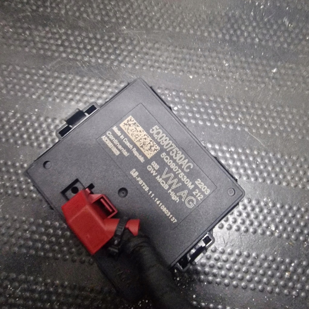 фото №1, Модуль шлюз passat b8 5q0907530ac