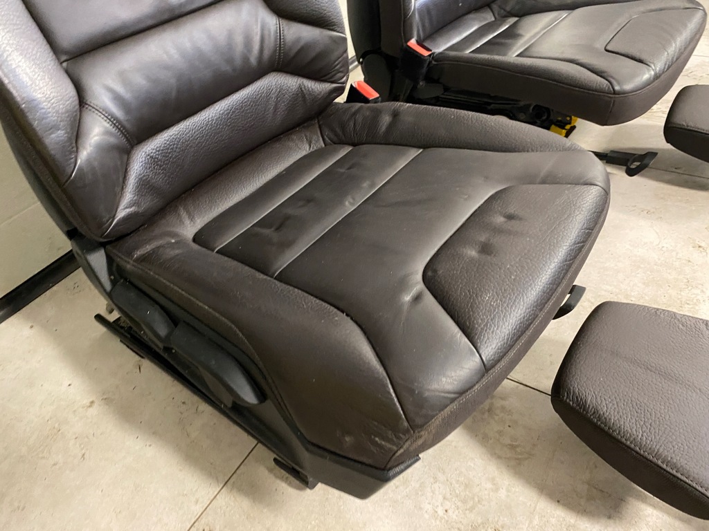 фото №5, Bmw i3 сиденья заднее сиденье подлокотник кожа коричневая