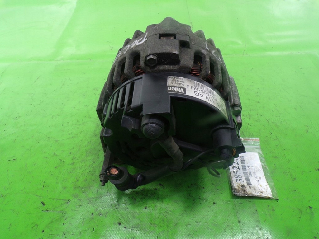 фото №4, Audi a3 8l lift 1.6 8v 102km bfq генератор 030903023j