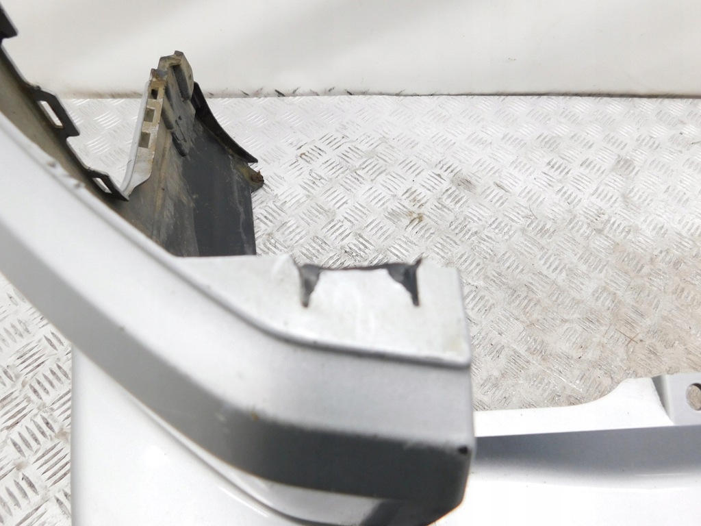 фото №10, Бампер задняя 4x pdc - land rover discovery iii l319 04-09 lrc798